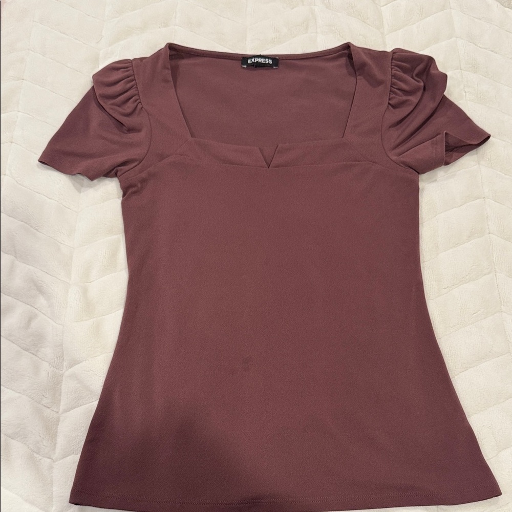Express Women's Short Sleeve Top in Rich Brown